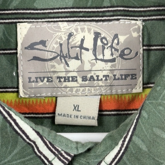 Salt Life Men's XL Hawaiian Tropical Green Button Up Striped Multicolor Floral - Picture 4 of 10